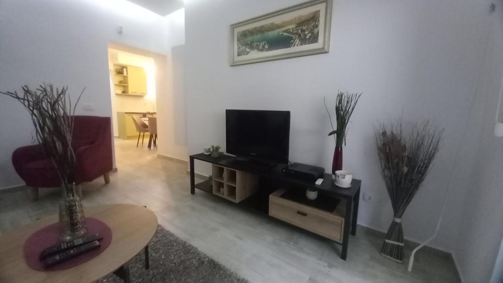 Ferienwohnung Apartman Nadja Kotor Exterior foto