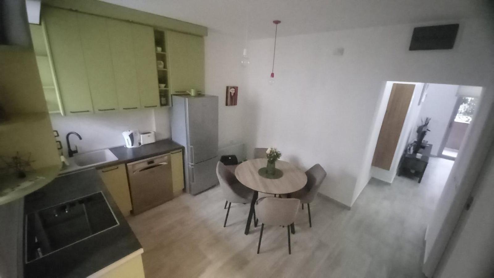 Ferienwohnung Apartman Nadja Kotor Exterior foto